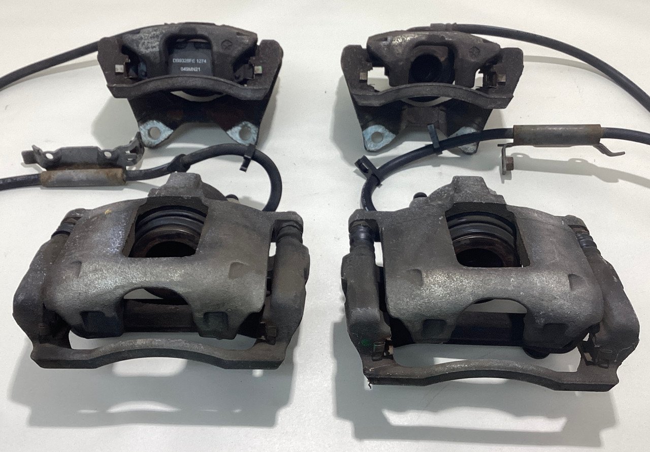 2007-2018 Jeep Wrangler JK Brake Calipers / Set of 4 / 101K JK012