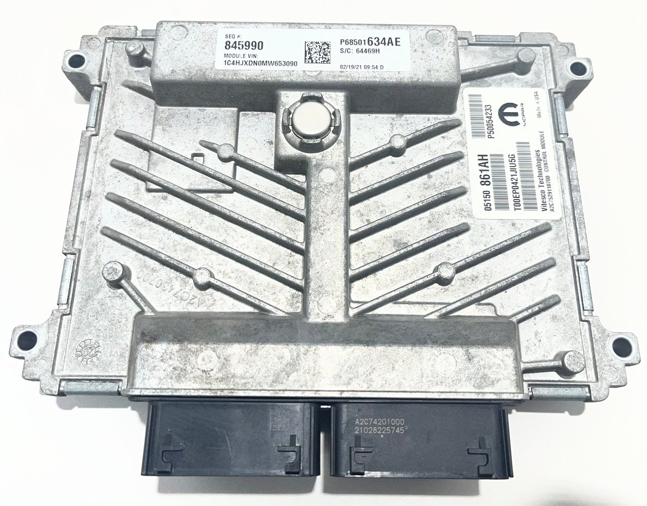 2021 Jeep Wrangler JL 2.0 Engine Control Module ECU / 68501634AE / JL012