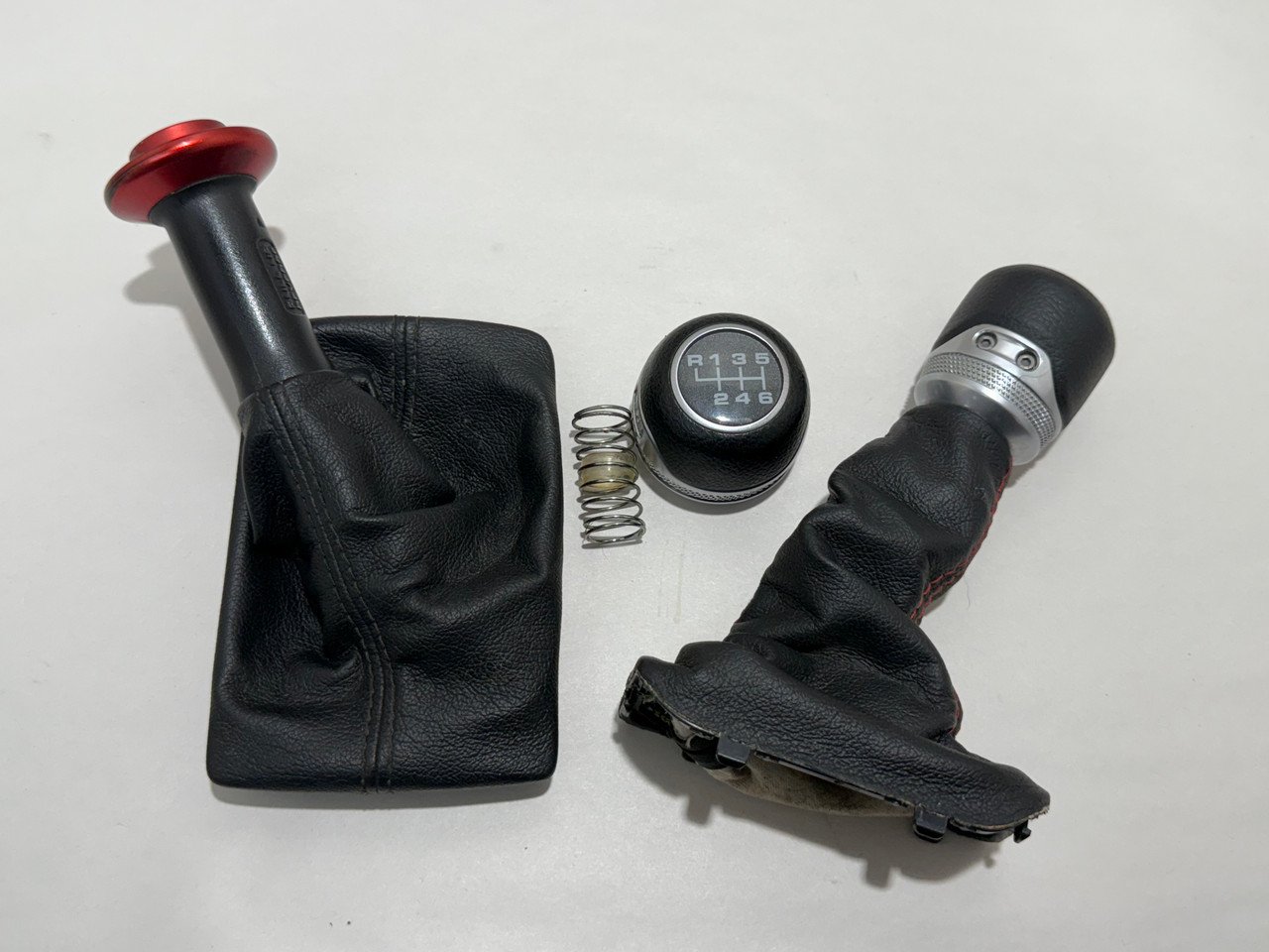 2018-2021 Jeep Wrangler JL Rubicon Manual Shift Knob / Transfer Case Knob / Red Stitching / JL011