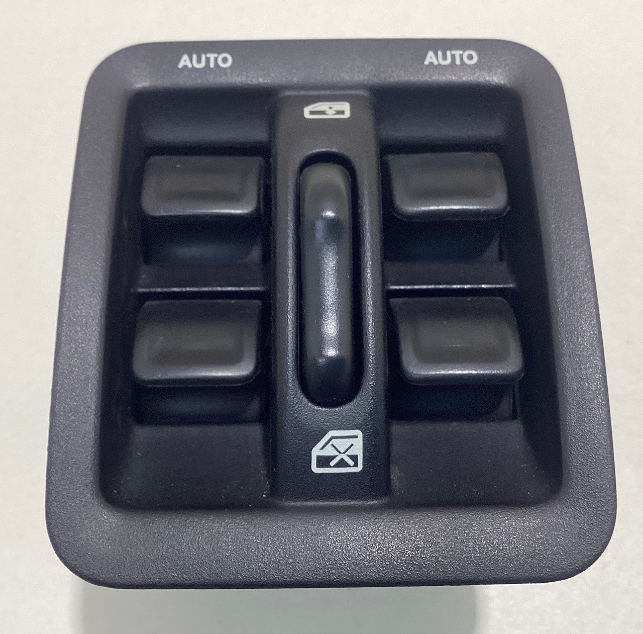2011-2017 Jeep Wrangler JK Unlimited 4DR Power Window Switch / P1RP75DX9AC / JK013