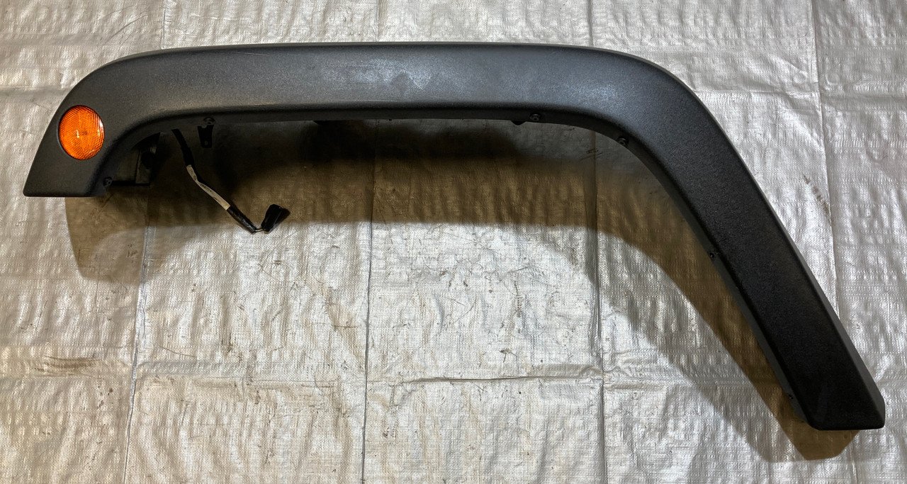 2007-2017 Jeep Wrangler JK Driver Front Wheel Arch Flare / Textured Black / Granite Crystal Metallic JK016