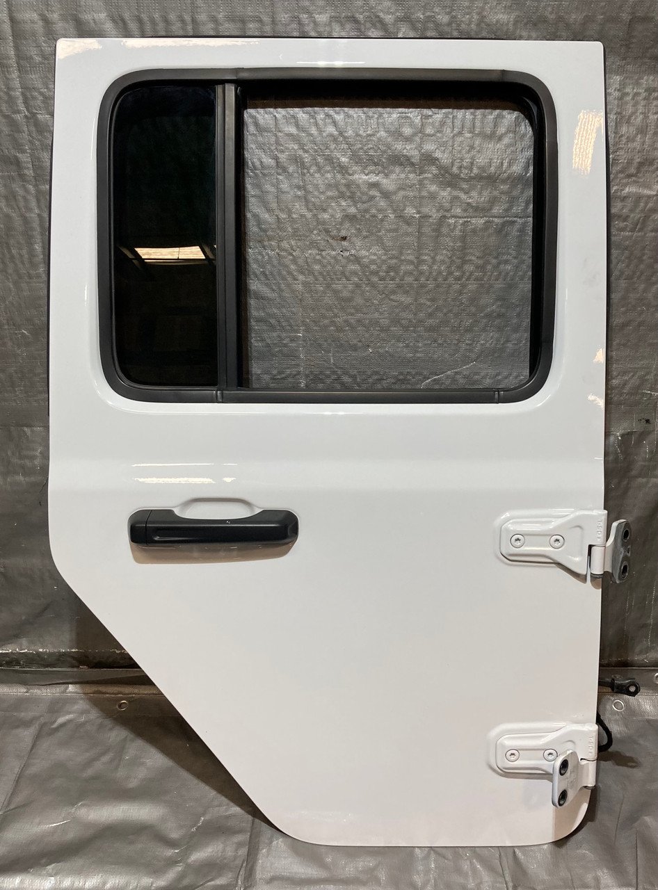 2018-2024 Jeep Wrangler JL Unlimited 4DR Passenger Rear Door Assembly / Bright White JL009