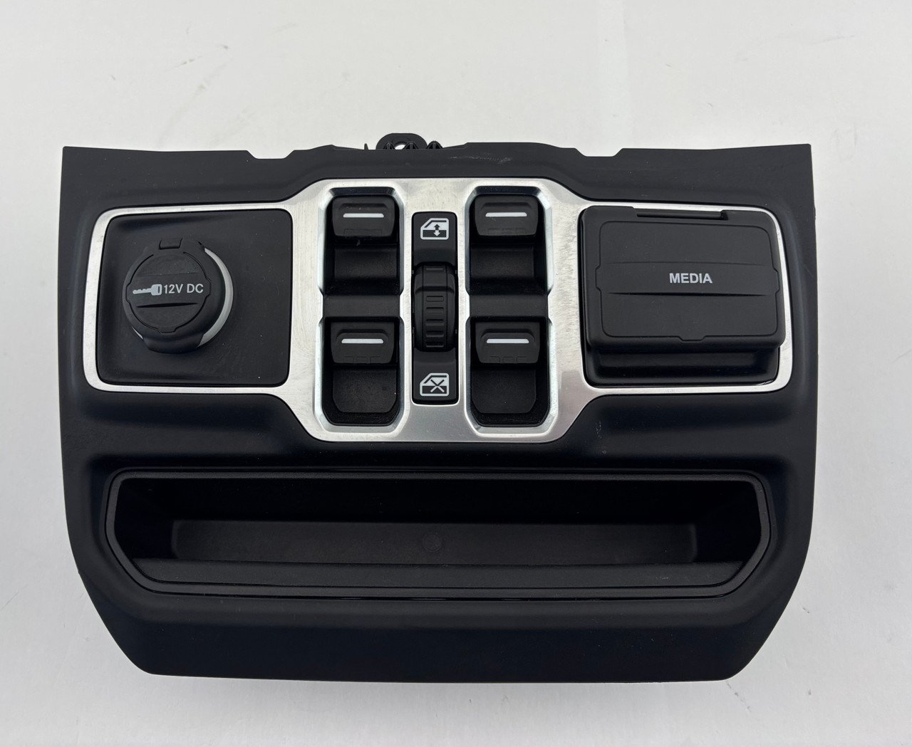 2018-2024 Jeep Wrangler JL Gladiator JT Front Window Switches / Media Ports / JT004