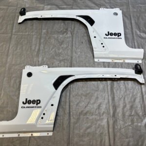 2018-2024 Jeep Wrangler JL / Gladiator JT Driver & Passenger Side Fender Aprons / Pair / Bright White JT004