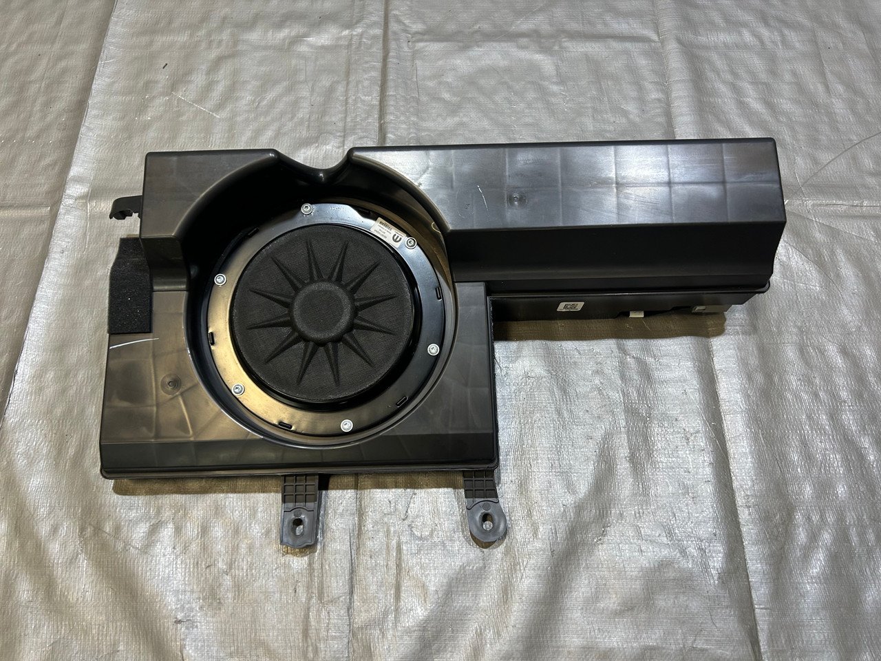 2020-2025 Jeep Gladiator JT Premium Audio Subwoofer Speaker Housing / OEM / 68397142AA / JT001