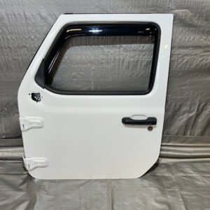 2018-2024 Jeep Wrangler JL Unlimited 4DR / Gladiator JT Driver Front Door Assembly / Bright White JT004