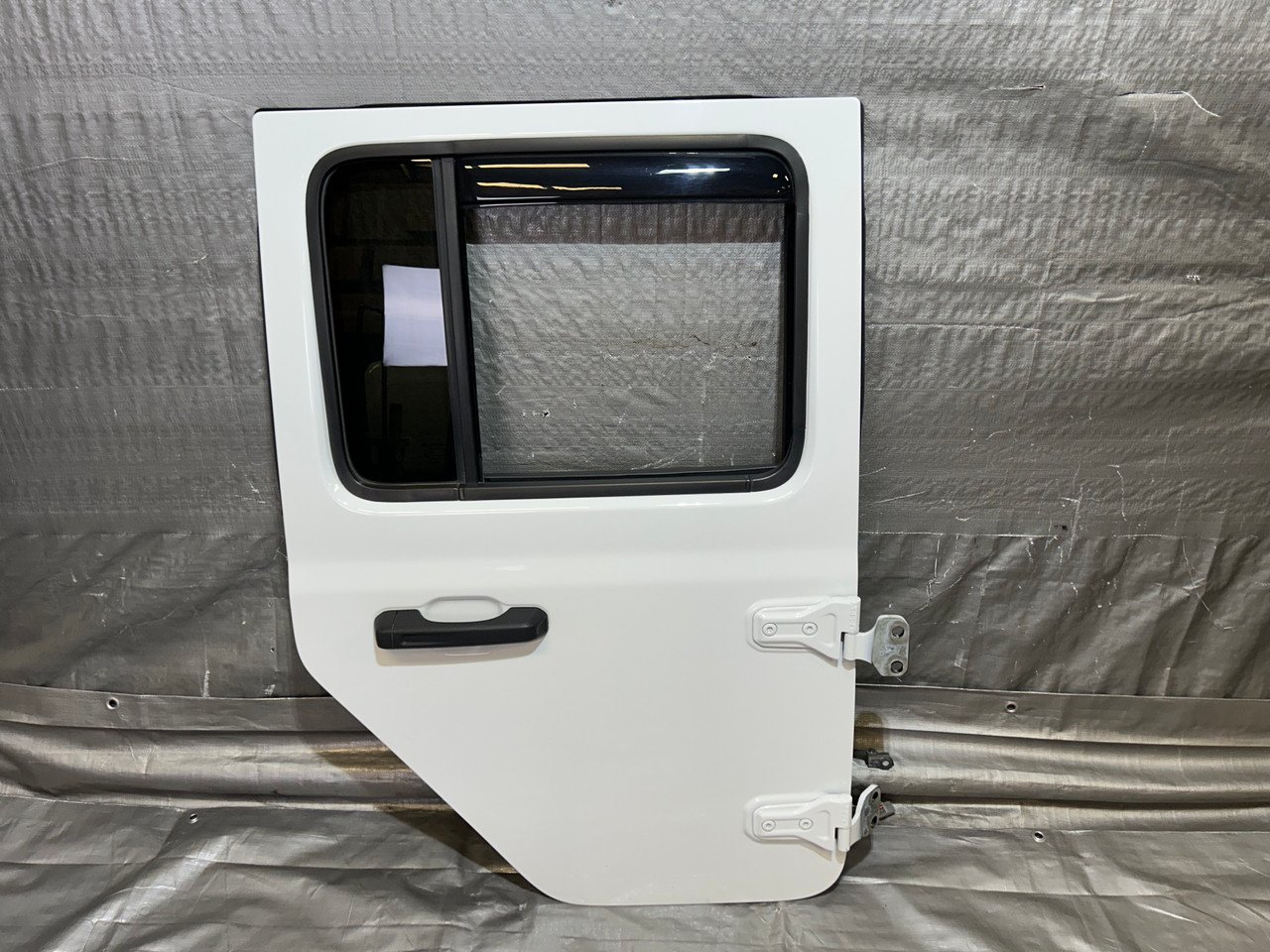 2018-2024 Jeep Wrangler JL Unlimited 4DR / Gladiator JT Passenger Rear Door Assembly / Bright White JT004