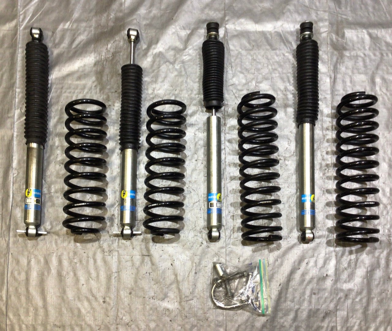 2007-2018 Jeep Wrangler JK Bilstein 5100 Shocks w/ Pro Comp 3.5" Lift Springs / USED / JK005