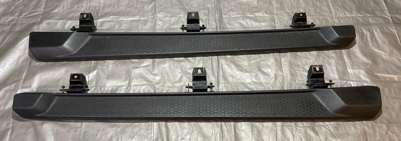 2018-2021 Jeep Wrangler JL Unlimited 4DR OEM Side Steps Running Boards / Pair / JL010