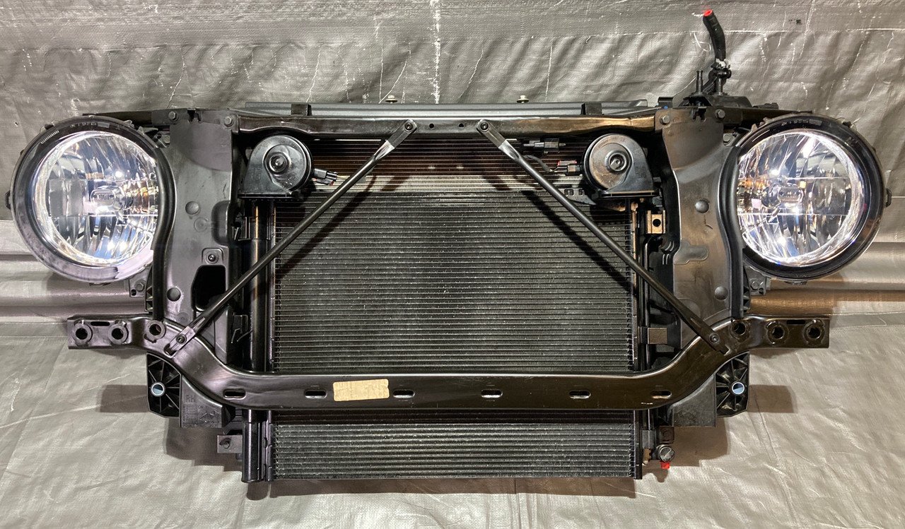 2018-2024 Jeep Wrangler JL 3.6l Radiator Support Assembly w/ Front Impact Beam / Radiator / 71K JL010