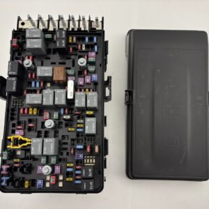 2023 Jeep Gladiator JT Sport Engine Bay Fuse Box / TIPM / 68520912AB / 28K JT003