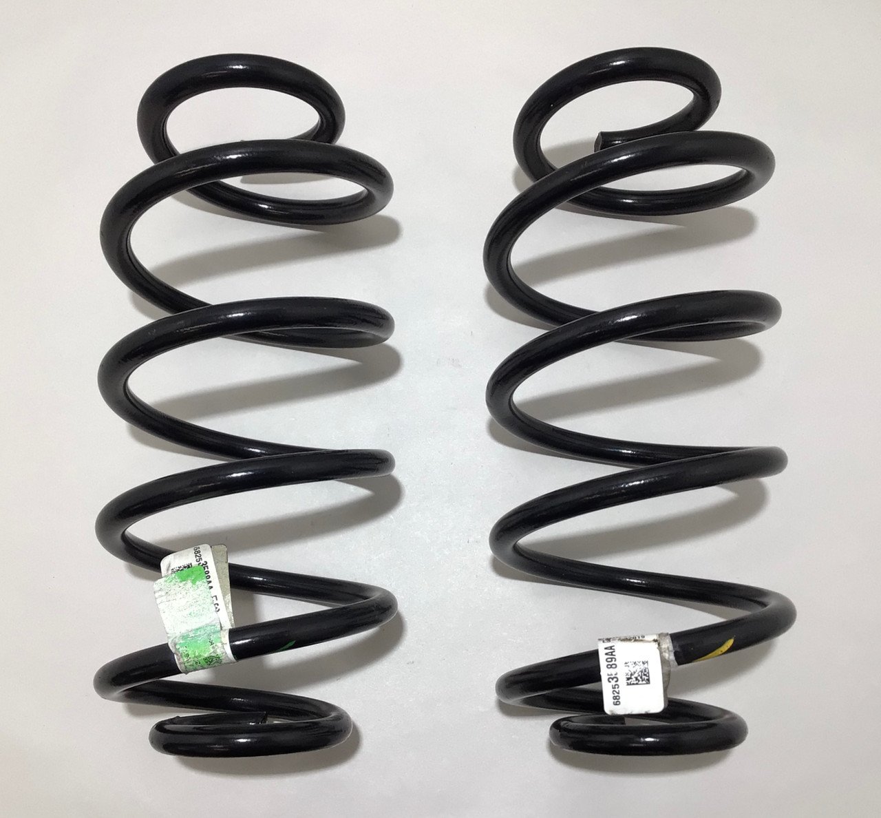 2018-2021 Jeep Wrangler JL Unlimited 4DR Sahara OEM Rear Springs / Pair / JL002