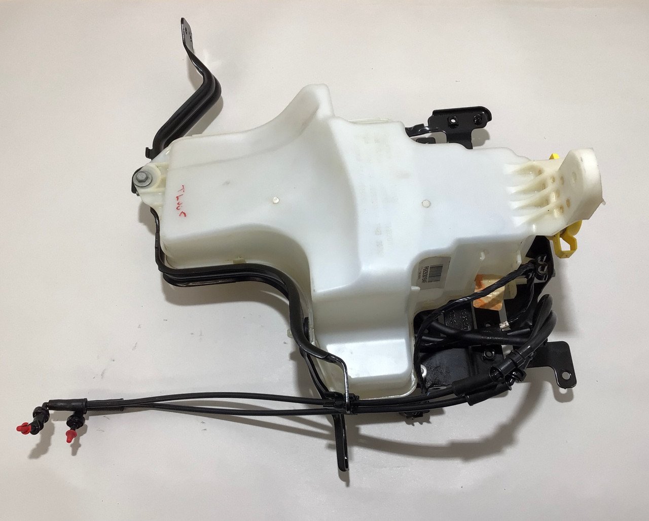 2018-2023 Jeep Wrangler JL OEM Windshield Washer Reservoir w/ Bracket / JL005